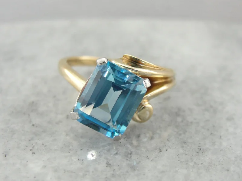 Turquoise Gemstone Rings in 925 Silver with a Southwestern - Inspired Design for a Rustic CharmSweeping Blue Topaz Cocktail Ring from the Mid Century Heyday!