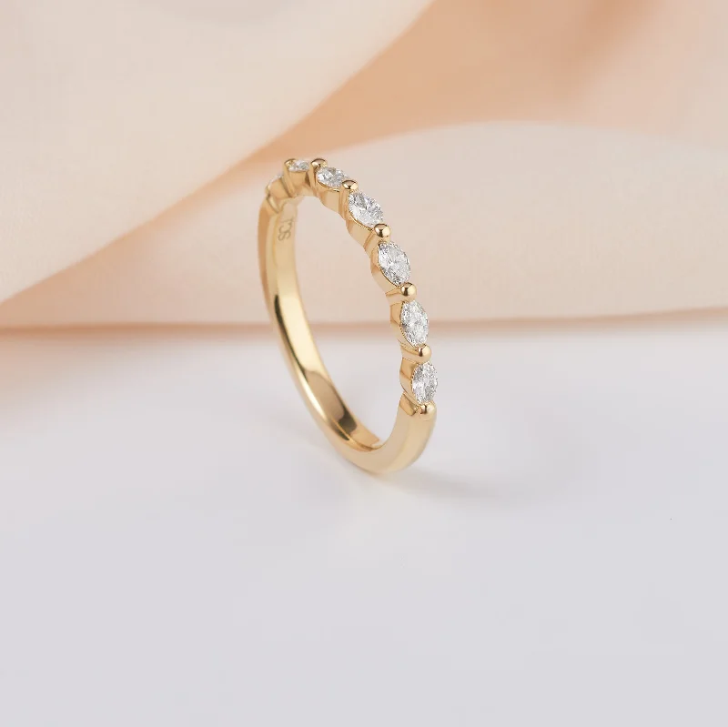 18K White Gold Classic Round - Cut Diamond Wedding Bands for a Timeless and Elegant Look18K Yellow Gold Marquise Floating Wedder or Eternity Ring 0.35tdw