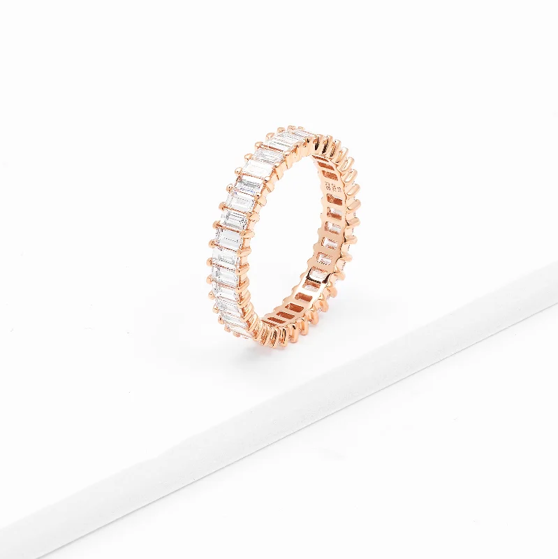 Moissanite - Set Wedding Bands in Yellow Gold for a Sparkling and Ethical Alternative to Diamonds18K Rose Gold Baguette Lab Diamond Full Eternity Ring 2.1tdw