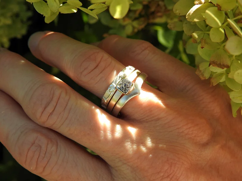 Men's Tanzanite Engagement Rings in Palladium with a Three - Stone ArrangementOrganic square cluster diamond stacker ring