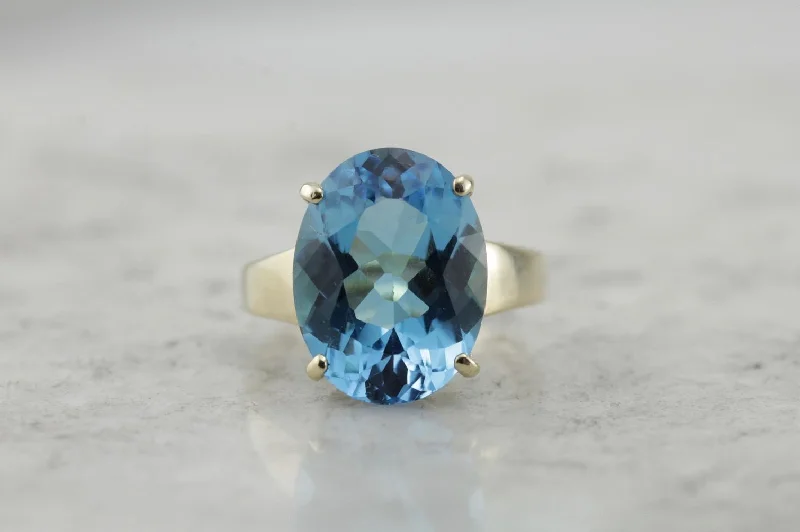 Aquamarine Gemstone Rings in 9K Gold with a Bezel Setting for a Modern and Secure FitBright Blue Topaz Cocktail Ring, Blue Statement Ring in Gold Mounting