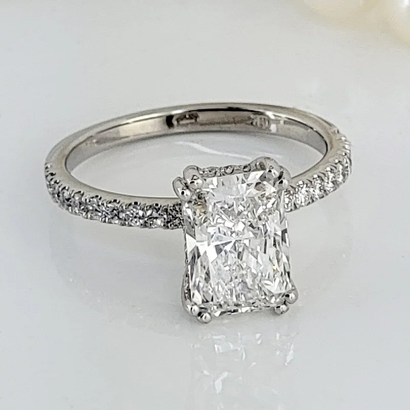 Princess Cut Engagement Rings in 18K White Gold with Micro - Pave Side StonesAuriya Lab Grown 1 4/5ctw Radiant Cut Hidden Halo Diamond Engagement Ring in 14k Gold (H-I, SI1-SI2)