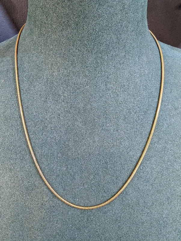 Double - Chain Rings with an Interlocking Design9ct Gold 18" Round Snake Chain Necklace