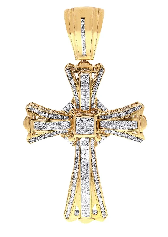 Layered chain necklaces for everyday wearDiamond Cross Pendant| 5.47 Carats| 35.78 Grams