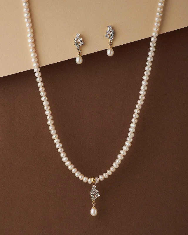 Rose Gold - Toned Chain Rings with a Dainty ChainPretty Pearl Necklace Set