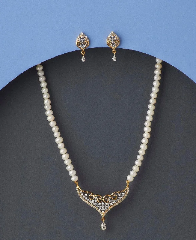 Adjustable Chain Rings to Fit Different Finger SizesMangalsutra Design Pearl Necklace Set