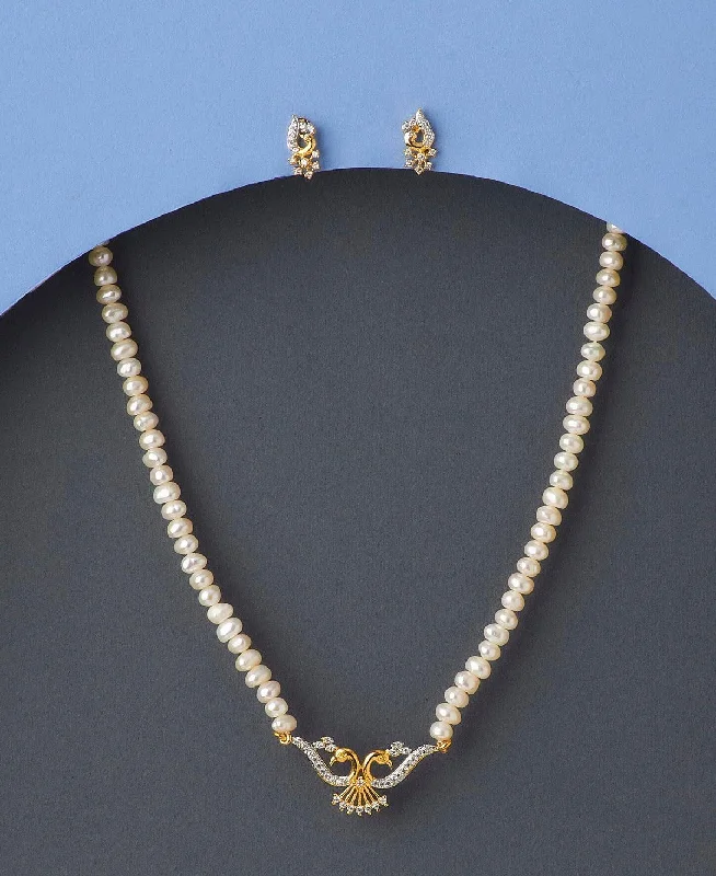 Animal - Motif Chain Rings with a Lion or Eagle DesignPeacock Real Pearl Necklace Set