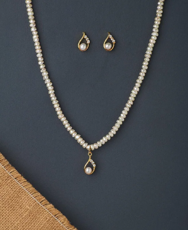 Adjustable - Gauge Chain Rings to Customize the ThicknessSimple and Elegant Real Pearl Necklace Set