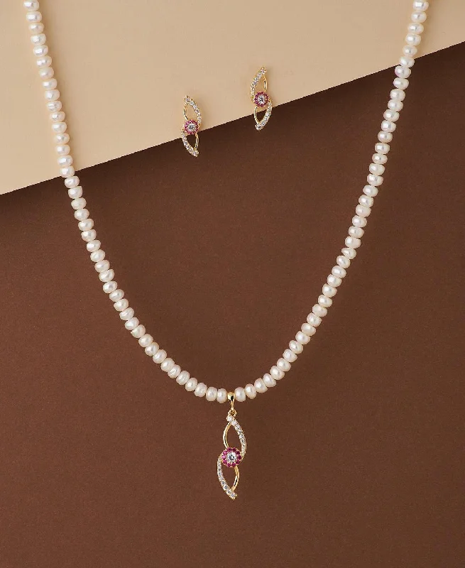 Scented Chain Rings with a Subtle Aromatherapy ScentSimple and Elegant Real Pearl Necklace Set