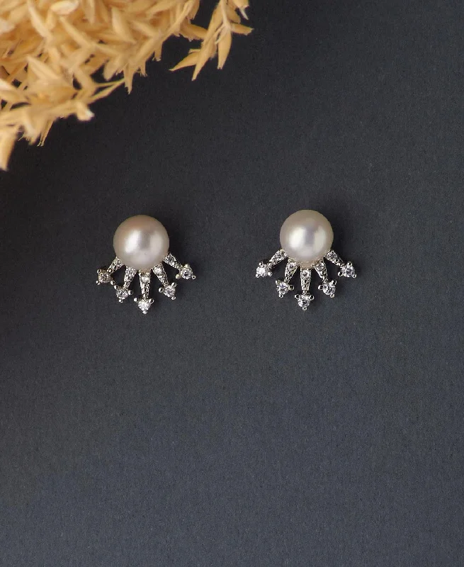 Star - shaped drop earrings for a celestial and magical appearanceTrendy Pink Pearl Stud Earring