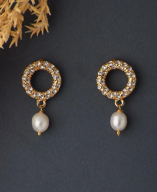 Vintage - style drop earrings with a nostalgic charmTrendy White Pearl Hanging Earring